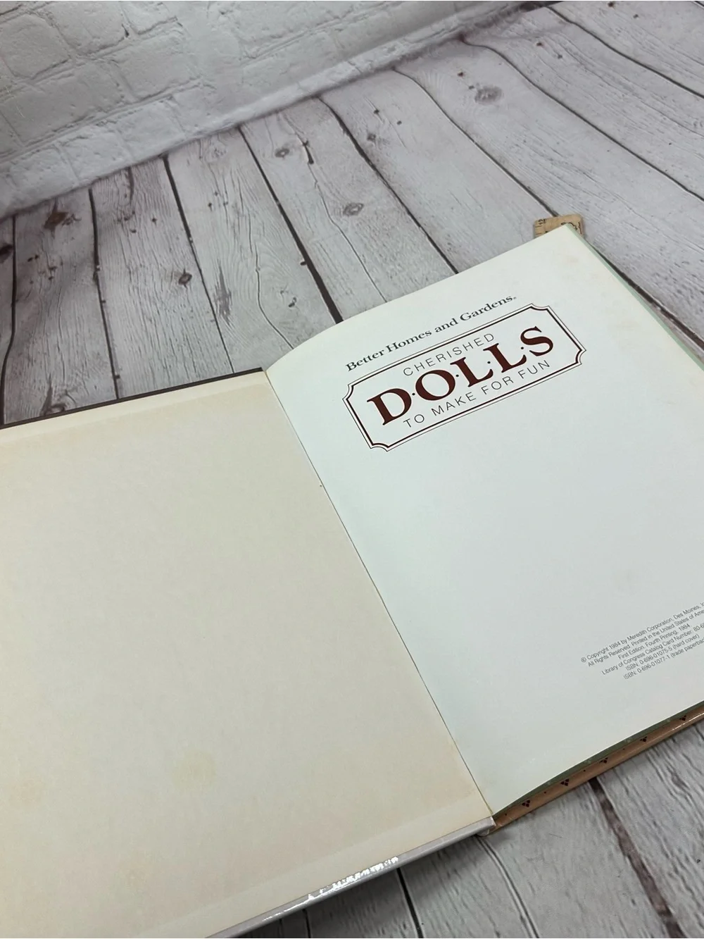 vtg 1984 Better Homes And Gardens Cherished Dolls to make for fun book cottage